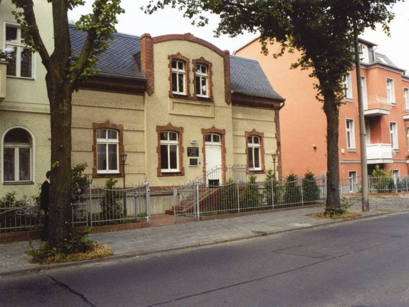 Das Gebäude der neuapostolischen Gemeinde Berlin-Buchholz