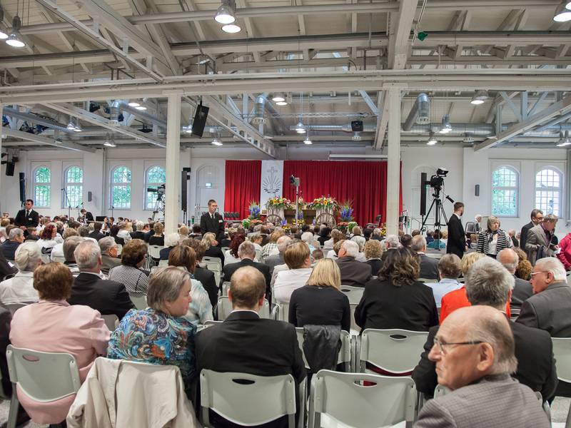 Ort des Geschehens ist die Stadthalle im Familiengarten Eberswalde