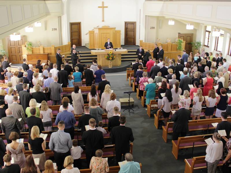 Gemeinsamer Gottesdienst am Sonntagvormittag