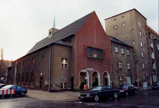 Verwittert: Prenzlauer Berg vor der Instandsetzung 2007