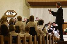 ...unter Leitung von Matthias Krause der Abend mit dem Evangelium aus Schuberts Messe...