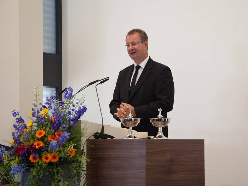 Apostel Lindemann: Der Herr kommt! Den Gedanken geben wir nicht auf.