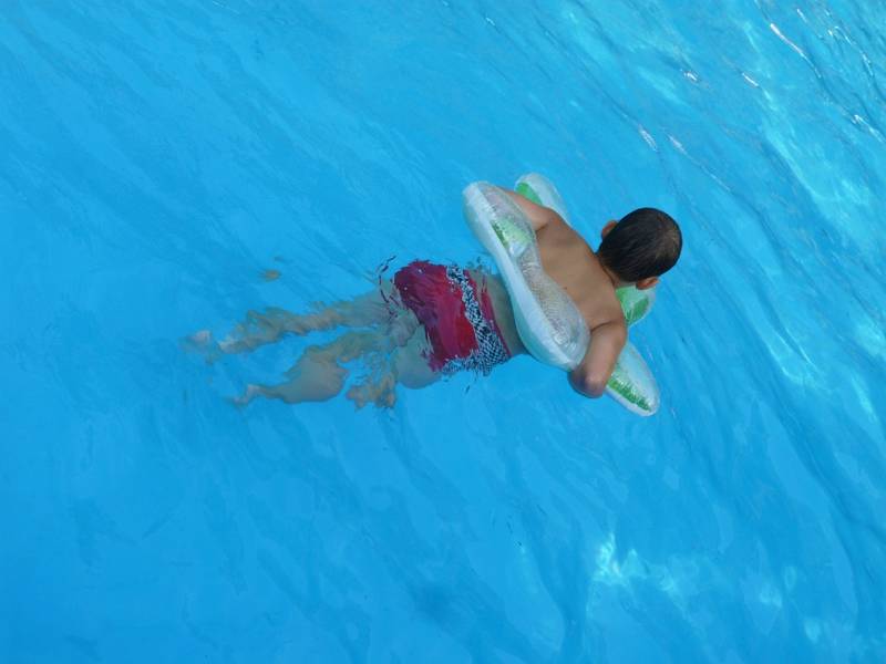 Schwimmen bei bestem Wetter