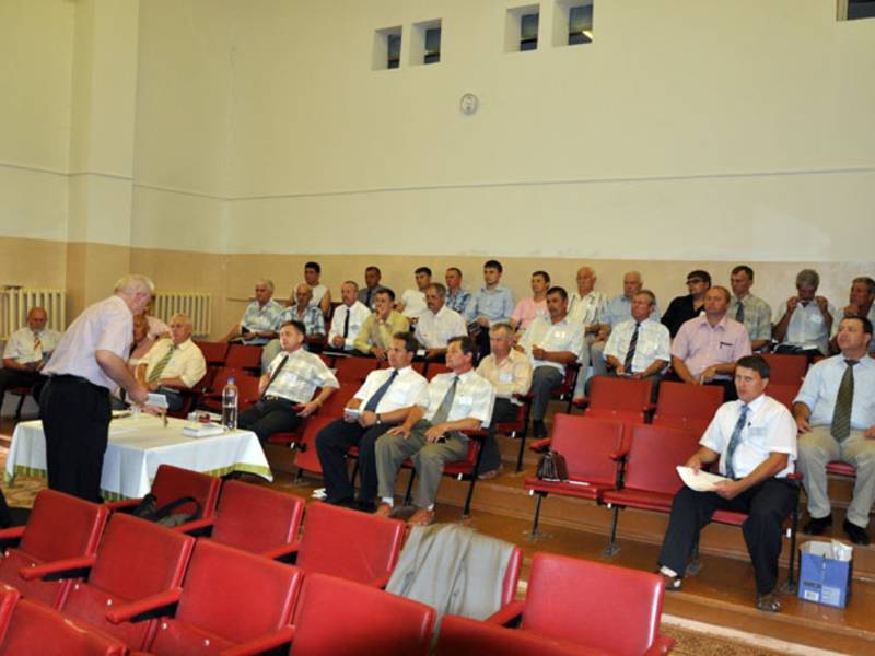 Amtsträgerseminar in Sterlitamak