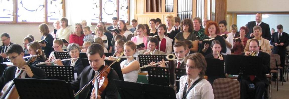 Bezirkschor und Orchester