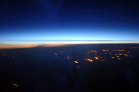 Auch aus 10.000 Meter Höhe sind die Brände in Sibirien deutlich zu erkennen