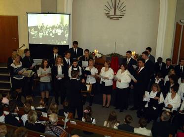 Der gemeinsame Jugendchor der Gemeinden Falkensee und Finkenkrug