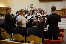 "Saviour, lead me lest I stray" erklingt es nach dem Textwort speziell für die englischsprachigen Besucher. "Saviour, lead me lest I stray" erklingt es nach dem Textwort speziell für die englischsprachigen Besucher.