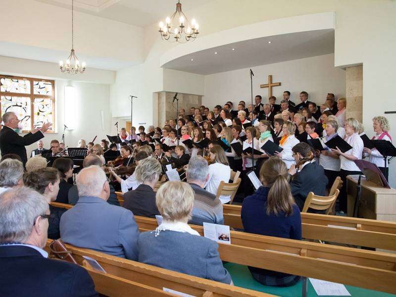 Bezirkschor und -orchester musizieren gemeinsam am Samstag