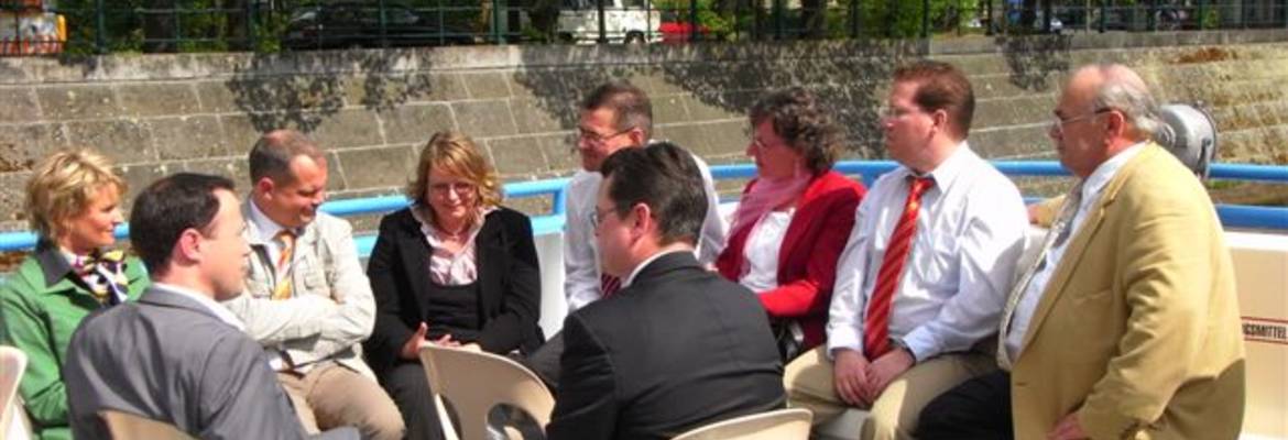 Gespräche auf Deck ...