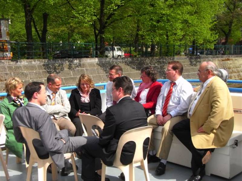 Gespräche auf Deck ...