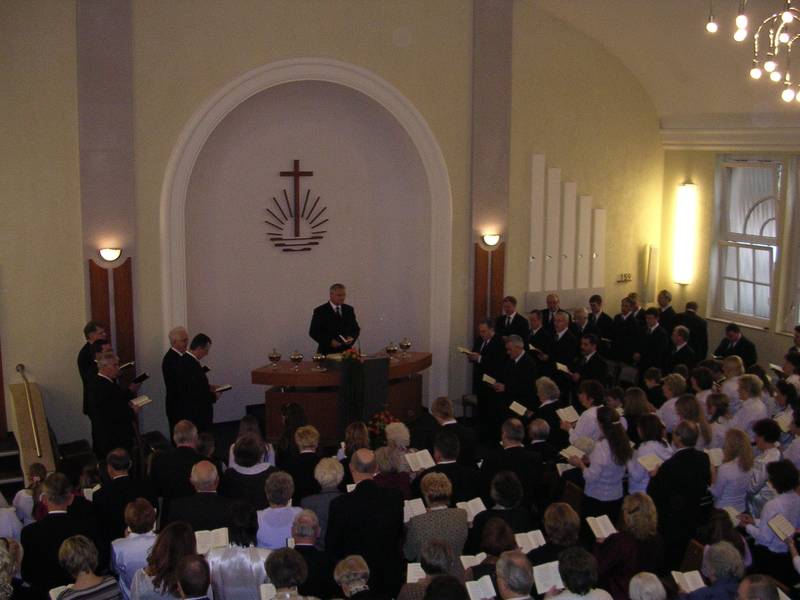 Gottesdienstbeginn.