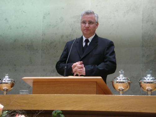 Bezirksapostel Wolfgang Nadolny