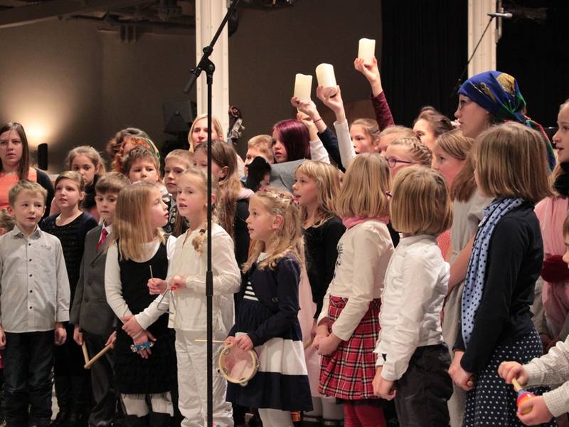 Der Kinderchor in der Stadthalle Eberswalde "Vorfreude, schönste Freude"